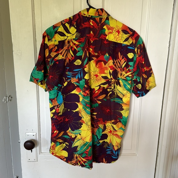 Volcom Multicolor Tropical Print Casual Button Down Shirt - Picture 5 of 5